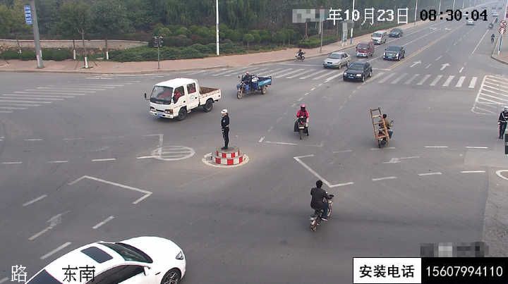 道路上方密集的監(jiān)控?cái)z像頭你知道分別是做什么用的嗎？(圖7)